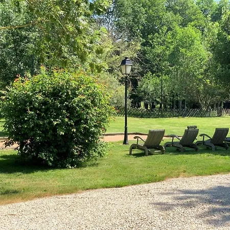 بيت للعطل Le Clos Du Gats De Charme En Vendee A 15 Mn Du Parc Du Puy Dufou La Gaubretiere